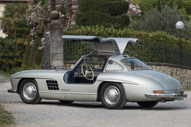 <b>1955 Mercedes-Benz 300 SL Gullwing</b><br>
The early car that brought the revival of the Mercedes SLS today remains a ...