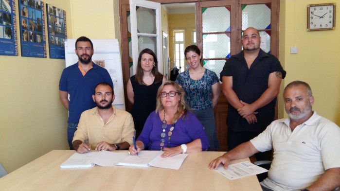 UNDP SIGNS CONTRACT FOR ROAD WORKS FOR DERYNEIA/DERYNIA