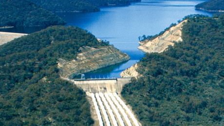 The Commonwealth may buy out Victoria and NSW's share of Snowy Hydro scheme.