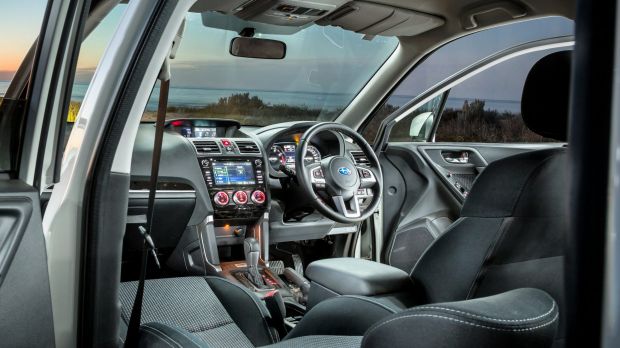 SUV comparison: Subaru Forester 2.0D-L