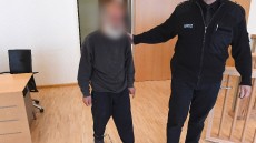 Mord an seiner Frau: Angeklagter wünscht sich Todesstrafe