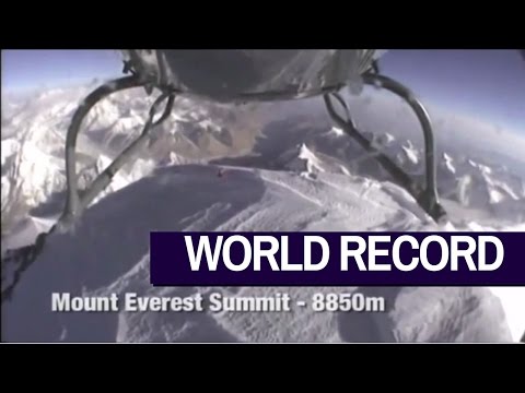 Helicopter Lands at the Summit of Mount Everest - World Record Landing and Takeoff