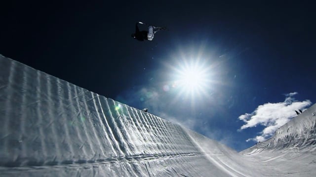 Justin Dorey // Two Days in the Pipe