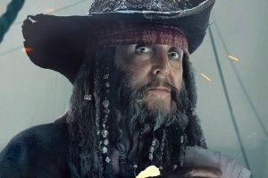 Paul McCartney will star in new Pirates of the Caribbean movie.