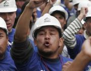 Peruvian miners on strike, 2008