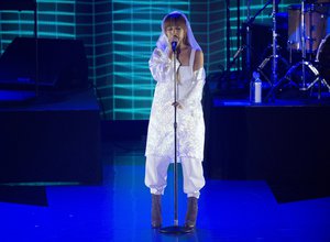 Singer Ariana Grande performs onstage during Macy's Presents Fashion's Front Row, Wednesday, Sept. 7, 2016, in New York. (AP Photo/Andres Kudacki)