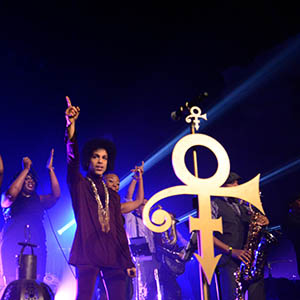 LOS ANGELES, CA - MARCH 08:  Elisa Dease, Liv Warfield, Prince and Shelby J. perform onstage at The Hollywood Palladium on March 8, 2014 in Los Angeles, California. (Kevin Mazur/WireImage/Getty Images)