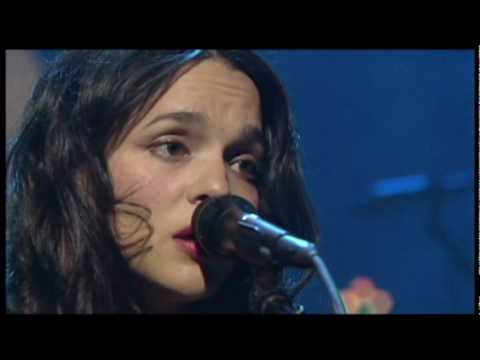 Norah Jones - Come Away With Me Live (High Quality)