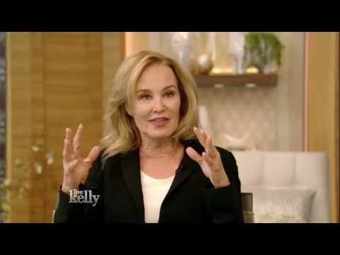 Jessica Lange on What She Learned About Joan Crawford While Making "Feud"