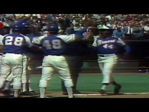 ATL@CIN: Hank Aaron hits homer 714, tying Babe Ruth