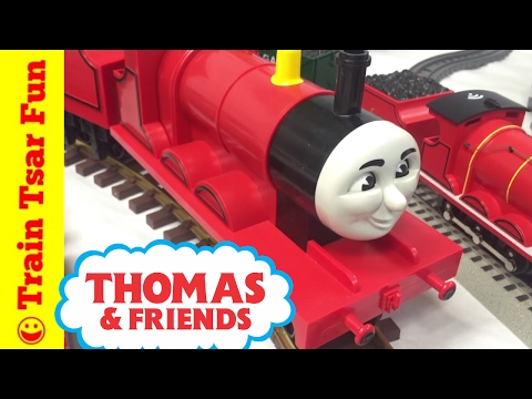 My JAMES THE RED ENGINE TRAIN COLLECTION THOMAS & FRIENDS