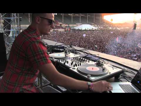 DJ SNAKE - ALL ACCESS MANG @ HARD SUMMER DAY 1 - 8.1.2015