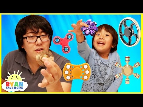 FIDGET SPINNER CHALLENGE and Amazing Spinners tricks with Ryan ToysReview