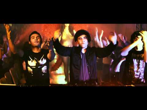 3BallMTY - Besos Al Aire ft. América Sierra, Smoky