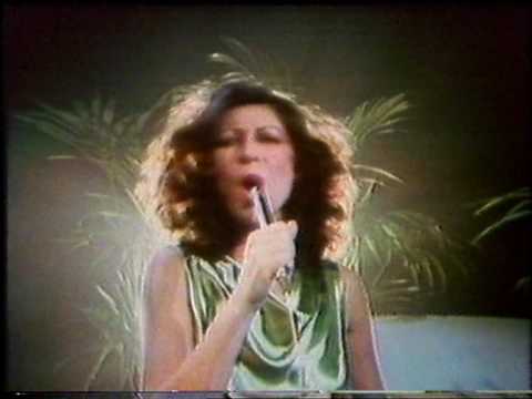 Elkie Brooks - Pearl's A Singer (1977 clip)