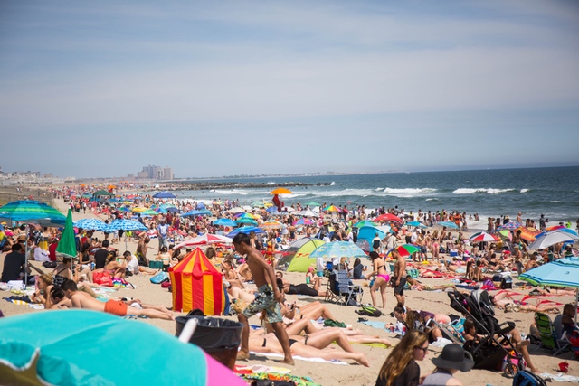 Parks Department Brings Free Sunscreen Dispensers To NYC Beaches This Summer