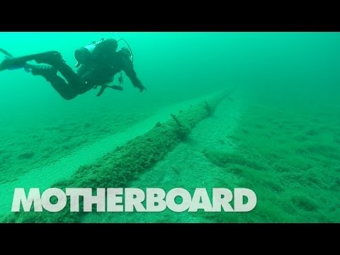 The Dirty Secret at the Bottom of the Great Lakes: Oil & Water