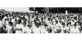 Striking nurses march, 1986