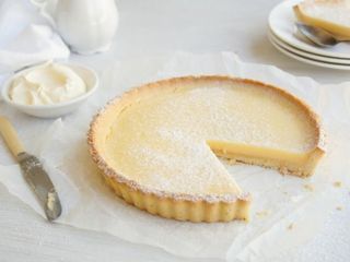 23 lovely lemon cakes and tarts