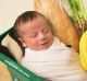 Baby Ezra surprised his mum during a shopping trip.