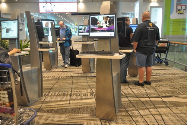 The airport has 550 free, 24-hour internet kiosks.