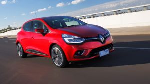 2017 Renault Clio.