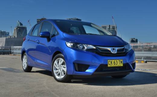 2017 Honda Jazz VTi Review | City Car With Space Of An SUV