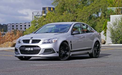 HSV Clubsport R8 SV Black Edition REVIEW | HSV's Best Grand Touring Sedan Yet