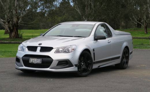 2016 HSV R8 Maloo SV Black REVIEW - One Last T-Rex Roar Before The Asteroid Hits