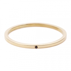 The Classic Ring 18Ct Gold with Black Diamond