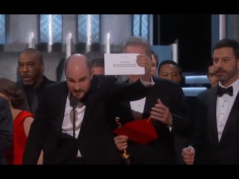 Oscars Mistake: Moonlight Wins Best Picture after La La Land Mistakenly Announced | ABC News