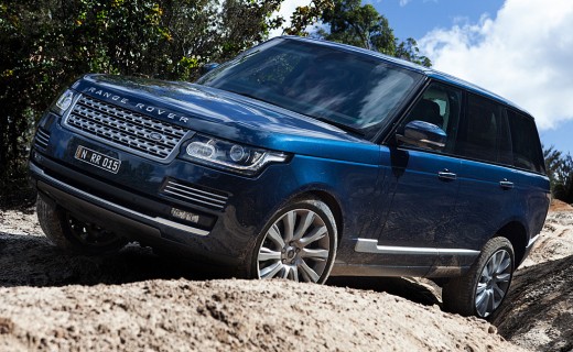 2013 Range Rover Vogue SE SDV8 Off-Road Review