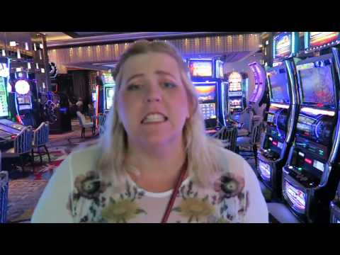 Travel Vlog: Random Vegas Action