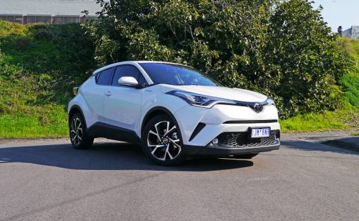 2017 Toyota C-HR Koba 2WD Review | A Smooth Operator That Sets New Standards