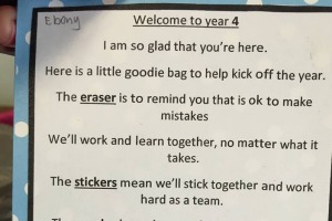 One teacher gave her class a very special welcome.