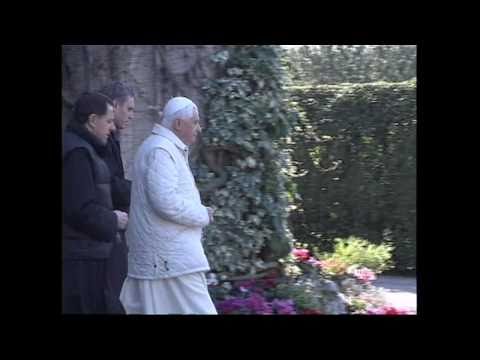 Visit Pope Benedict at the Apostolic Palace