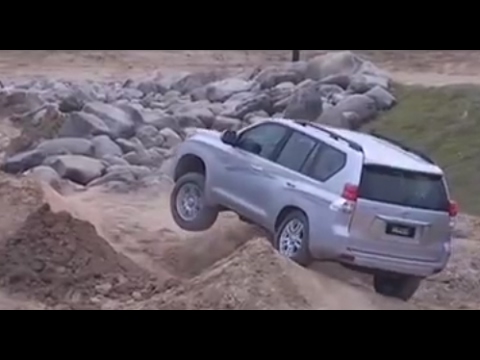 Toyota Land Cruiser Prado Extreme Off Road Test by Company