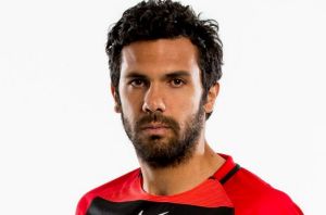 Newcastle signing Nikolai Topor-Stanley will use his experience of working with Wanderers coach Tony Popovic to help his ...