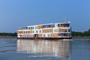 The best produce and spices create unique gastronomic experiences on Strand cruises.