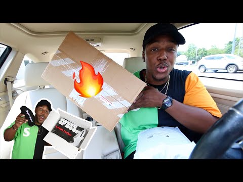 CRAZY SURPRISE GIFT FROM A SUBSCRIBER!!! NEW SNEAKERS AND PICKUPS NIKE, SUPREME, & PALACE!