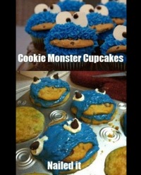 Source: <a href="http://craftfail.com/2011/08/cookie-monster-cupcake-fail/" target="blank">CraftFail.com</a>