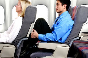 Is it OK to recline your seat on a plane? Yes, but follow the rules to show good manners.