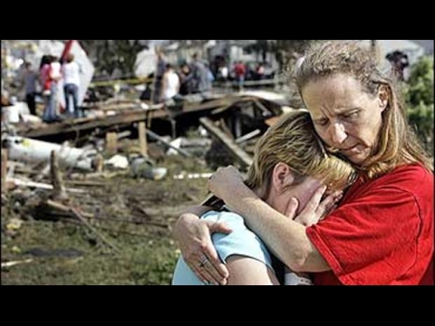 [Breaking News] New Orleans -Tornado smashes New Orleans neighborhood