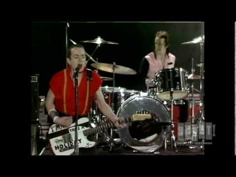 The Clash - London Calling/ Train In The Vain (Live On Fridays)