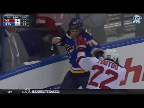 Jordin Tootoo vs Ryan Reaves Jan 12, 2016