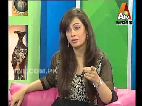 How This is Boy is Damaging Farah Hussain on Facebook   Video Dailymotion