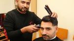 Barber to the AFL stars shows how it's done