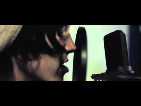 Sleeping With Sirens - Iris (Goo Goo Dolls Cover)