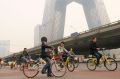 Beijing commuters have opted for share bikes to beat jammed buses, tight security at subway stations and traffic.