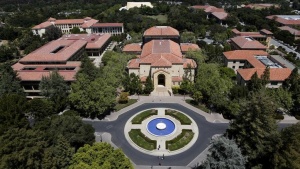 Stanford University's campus is seen from atop Hoover Tower in Stanford, California, U.S. on May 9, 2014.    REUTERS/Beck Diefenbach/File Photo